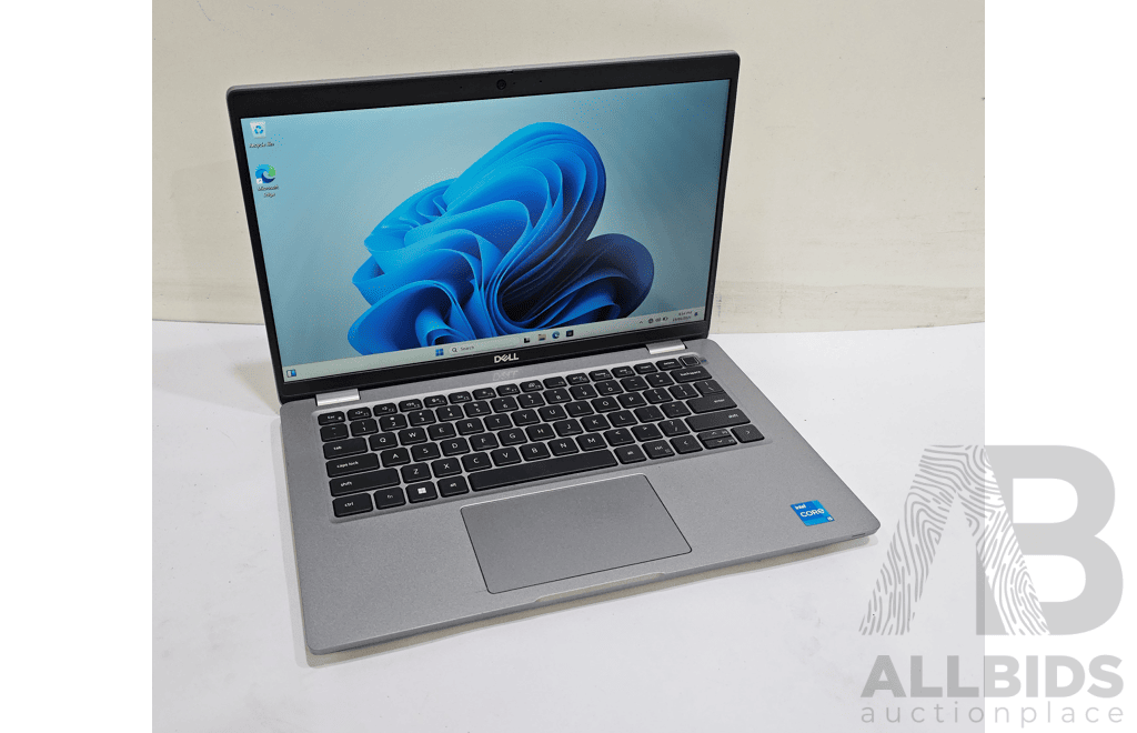 Dell Latitude 5430 12th Gen Intel Core i5 (1245U) 3.30GHz-4.40GHz 10-Core CPU 14-Inch FHD Laptop w/ Power Supply
