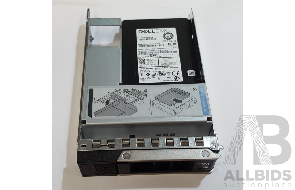 Dell EMC (MTFDDAK1T9TDS) 1.92TB 512e SATA 6Gbps 2.5-Inch Solid State Drive