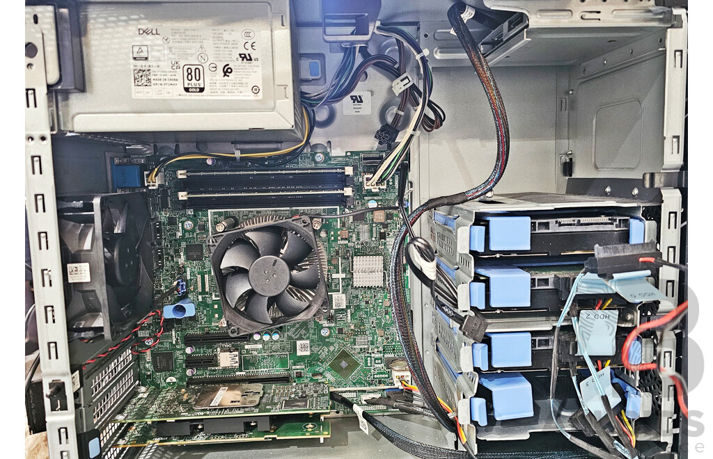 Dell EMC PowerEdge T140 Intel Xeon (E-2236) 3.40GHz-4.80GHz 6-Core CPU Desktop Server W/ 32GB DDR4
