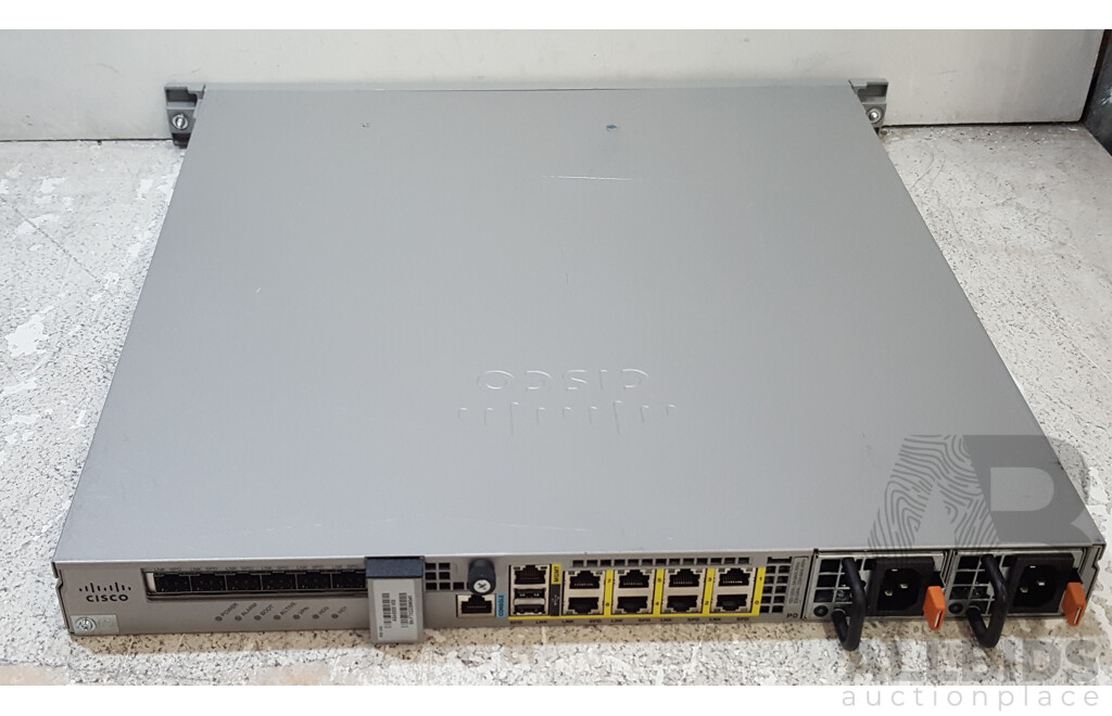 Cisco (ASA5555 V05) ASA 5555-X Adaptive Security Appliance