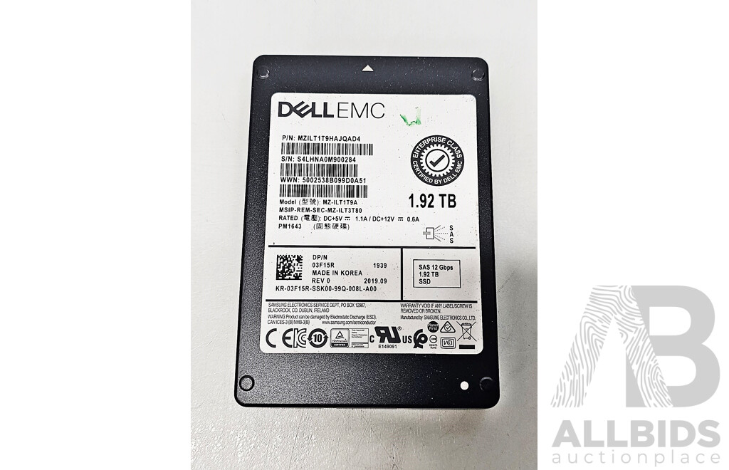 Dell EMC (MZ-ILT1T9A) 1.92TB SAS 12Gbps 2.5-Inch Solid State Drive