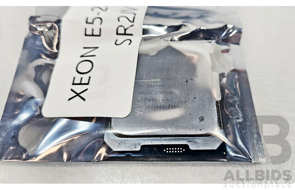 Intel Xeon (E5-2697 V4) 2.30GHz-3.60GHz 18-Core Server CPU - Lot of Three
