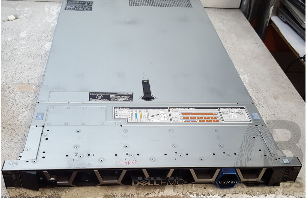 Dell EMC VxRail E560F Intel Xeon GOLD (6230) 2.10GHz-3.90GHz 20-Core CPU 1RU Server w/ 32GB DDR4