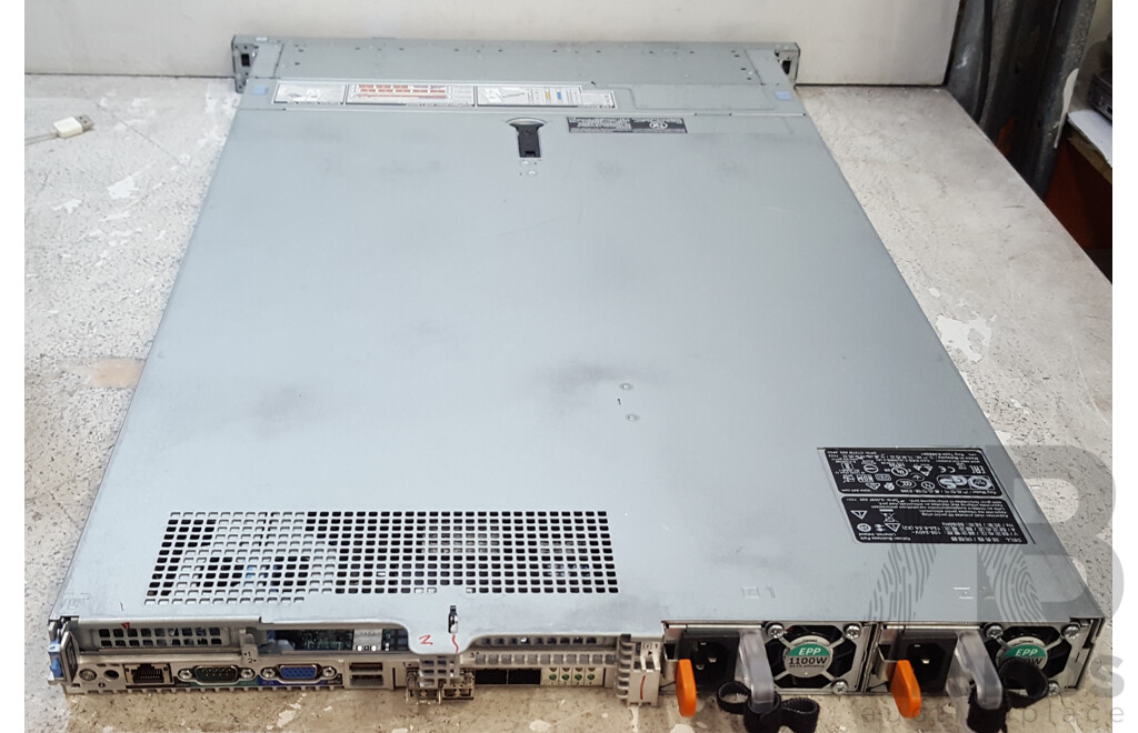 Dell EMC VxRail E560F Intel Xeon GOLD (6230) 2.10GHz-3.90GHz 20-Core CPU 1RU Server w/ 32GB DDR4