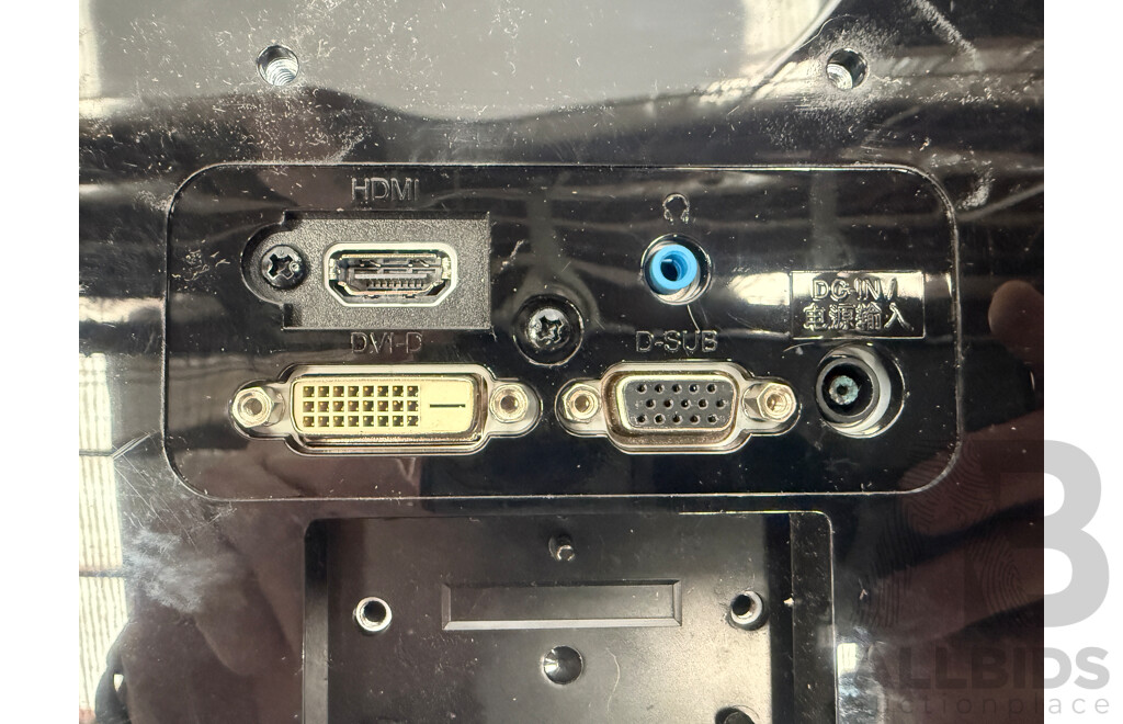 2x LG 24MK430H LED 24Inch Monitors + Dual Monitor Desk Mount with USB Plugs