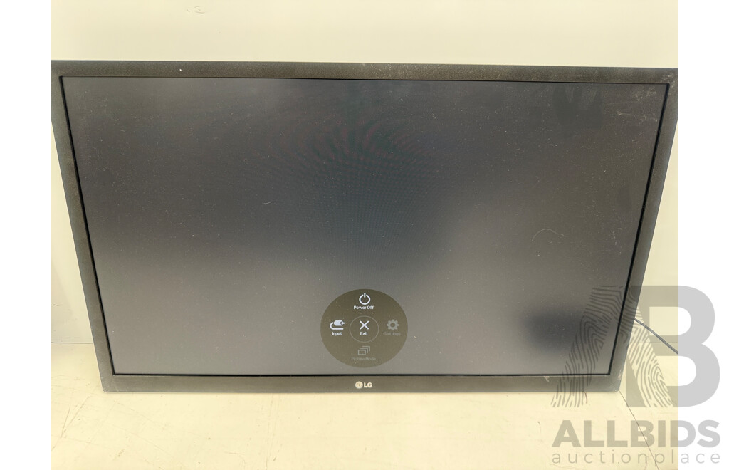 2x LG 24MK430H LED 24Inch Monitors + Dual Monitor Desk Mount with USB Plugs