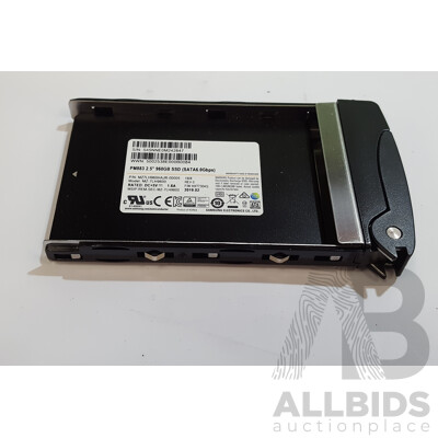 Samsung (PM883) 960GB SATA 6Gbps 2.5-Inch Solid State Drive