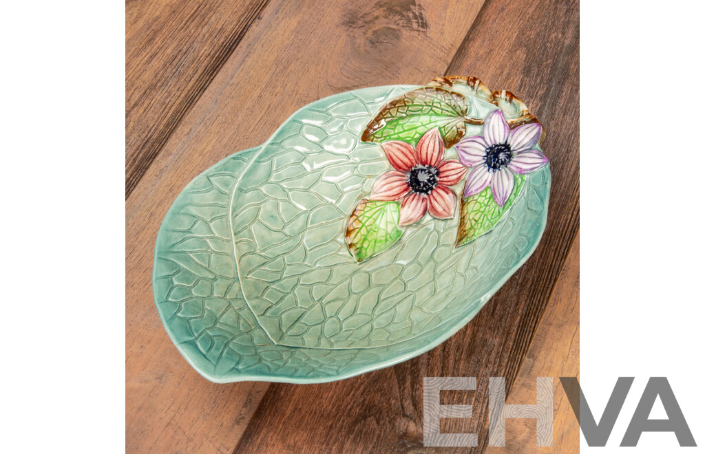 Carlton Ware Glazed Leaf Form Dish