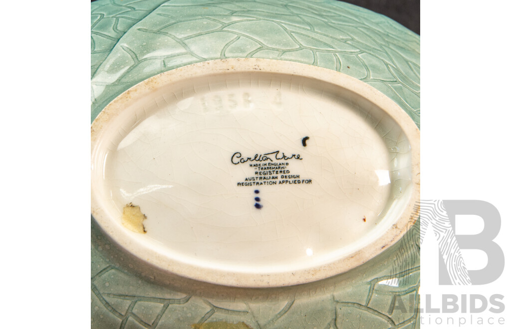 Carlton Ware Glazed Leaf Form Dish