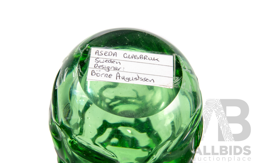 Rippled Green Art Glass Vase Attributed to Börne Augustsson for Aseda Glasbruk