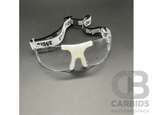 1661219 · UNIQUE Sport Protective Eyeguard- Lot of 50