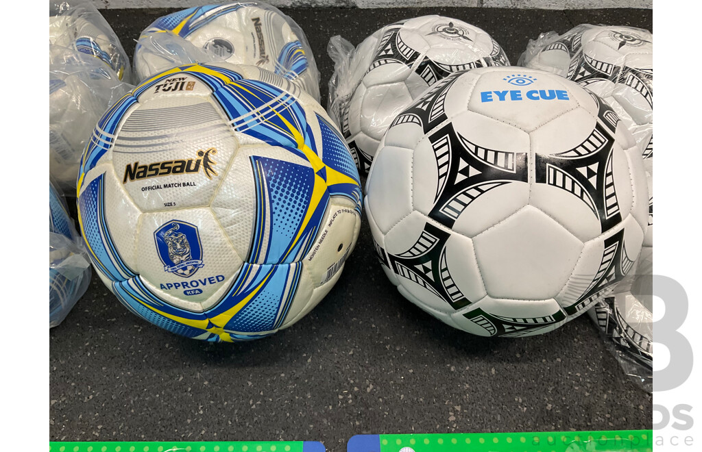 Assorted Soccer Football Training Equipment - Lot of 10