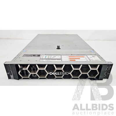 Dell EMC PowerEdge R740 Dual Intel Xeon SILVER (4114) 2.20GHz-3.00GHz 10-Core CPU 2RU Server