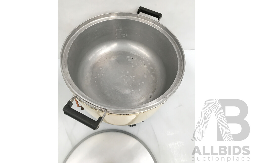 Rinnai (RR-55D) Commercial Gas Rice Cooker