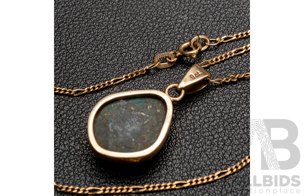 9ct Eliat Cabochon Pendant on Figaro 5+1 Necklace, 50cm, 6.89 Grams