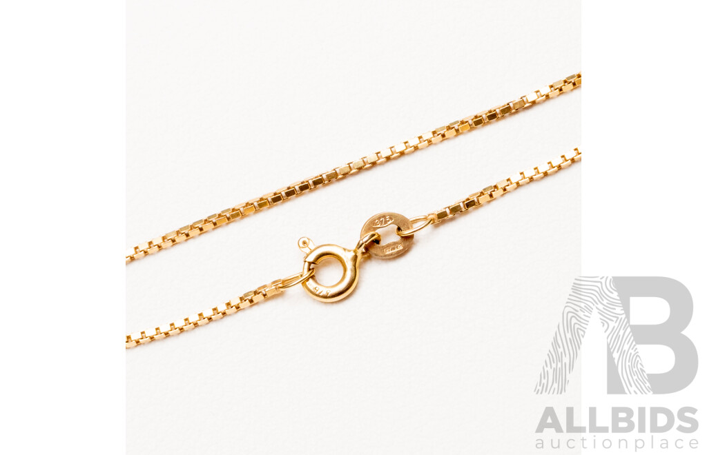 9ct Box Link Necklace, 56cm Long, 3.85 Grams