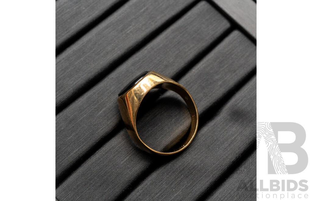 9ct Vintage Onyx Signet Ring, Size O, 5.91 Grams