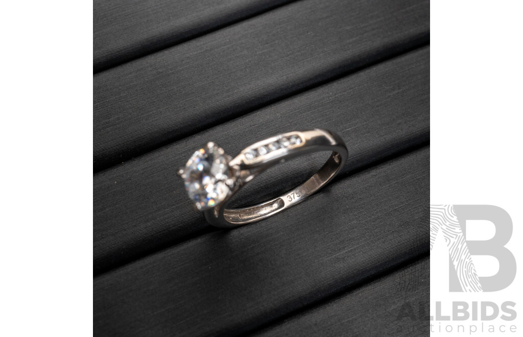 9ct White Gold Cubic Zirconia Solitaire Ring, Size L, 2.68 Grams