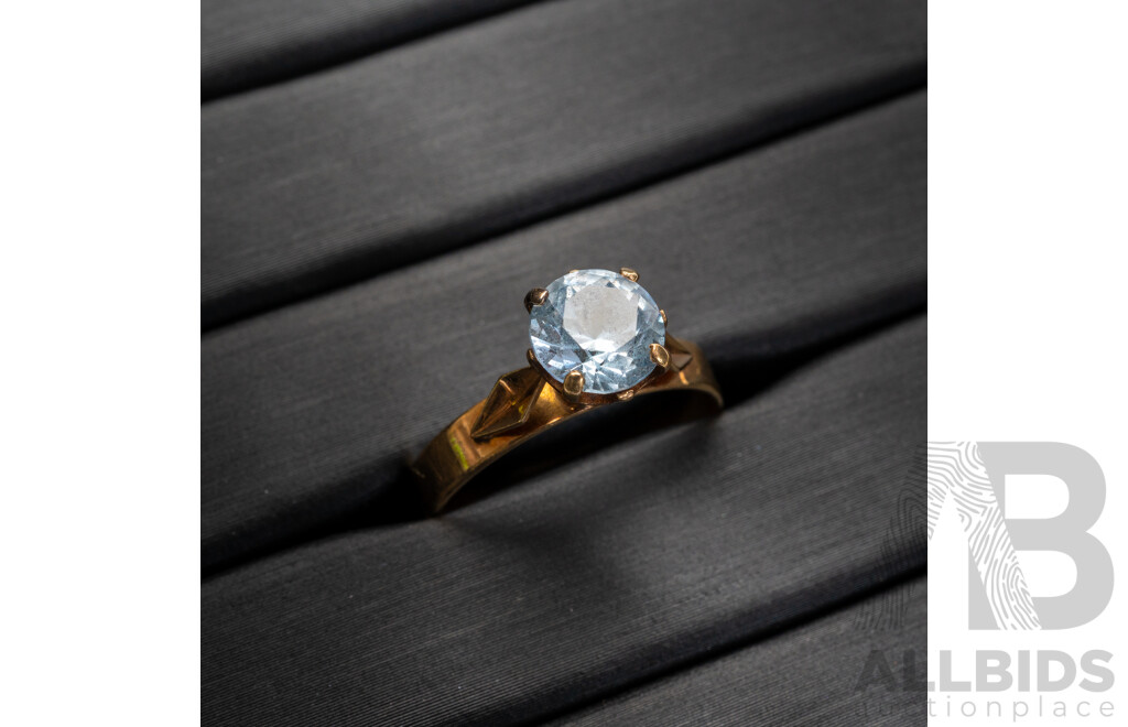 9ct Vintage Pale Blue Sapphire Solitaire Ring, Size O, 1.98 Grams