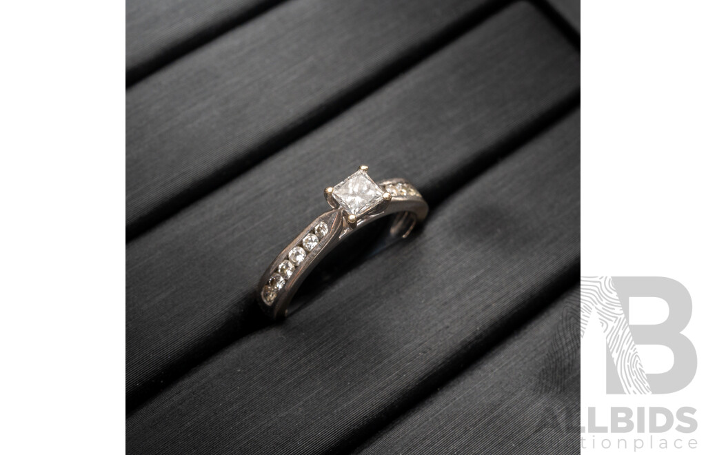 14ct Princess Cut Diamond Engagement Ring, Est TDW 0.33ct, Size J, 2.25 Grams