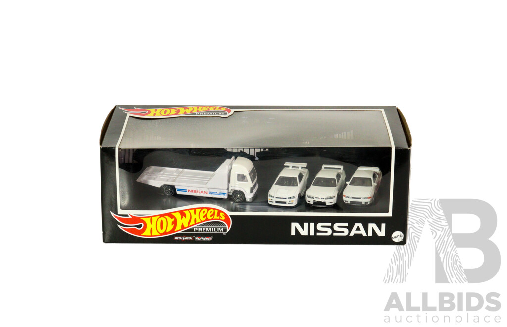 Boxed Hot Wheels Premium Nissan Skyline and Transporter Set