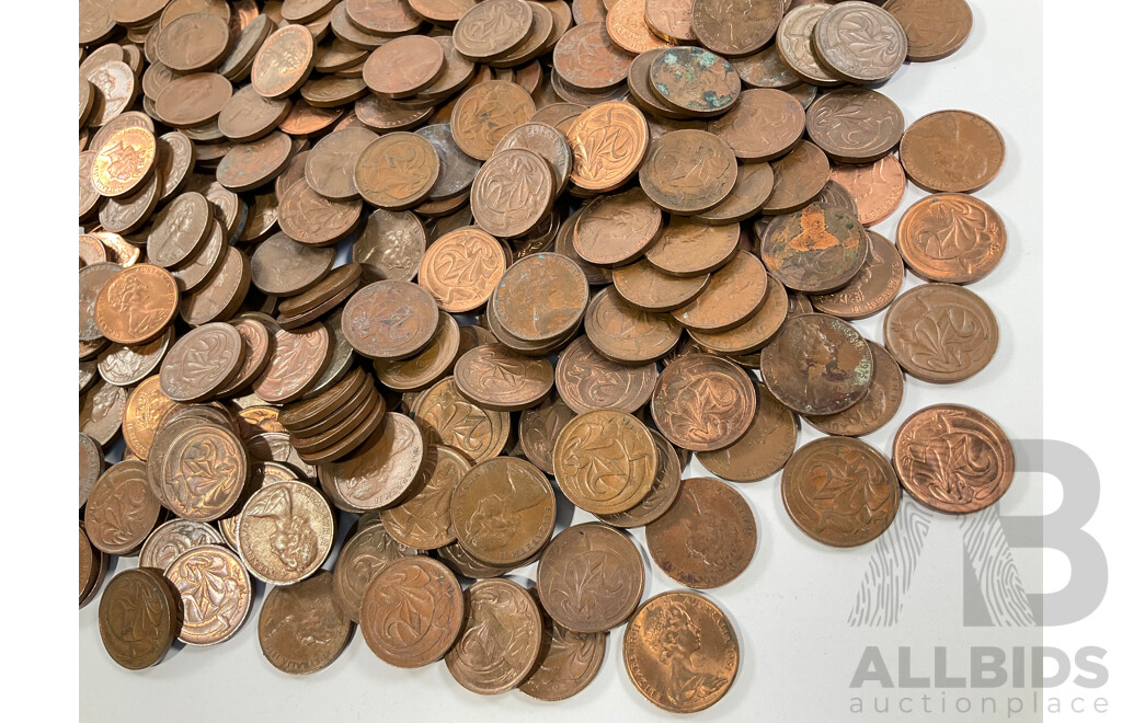 Collection of Australian Two Cent Coins, Examples Spanning 1966 to 1989 - Approximately 2.2 Kilograms