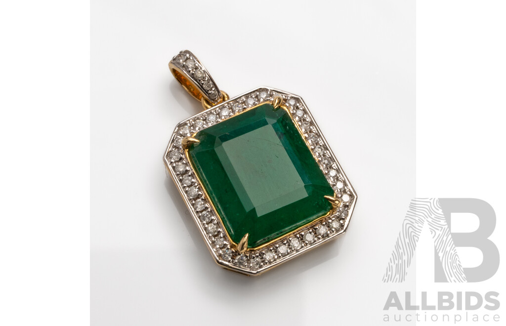 14ct Yellow Gold Emerald and Diamond Pendant with Valuation - 2.92gms