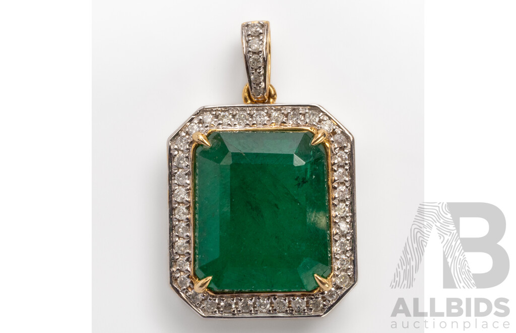 14ct Yellow Gold Emerald and Diamond Pendant with Valuation - 2.92gms