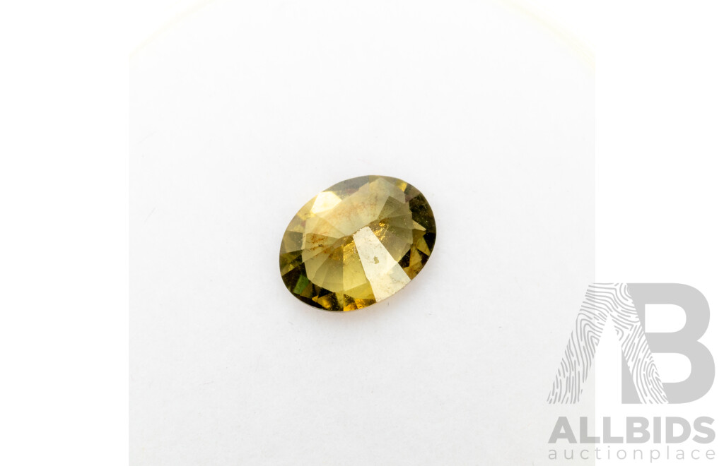 0.95ct Oval Cut Green/Yellow Parti Sapphire