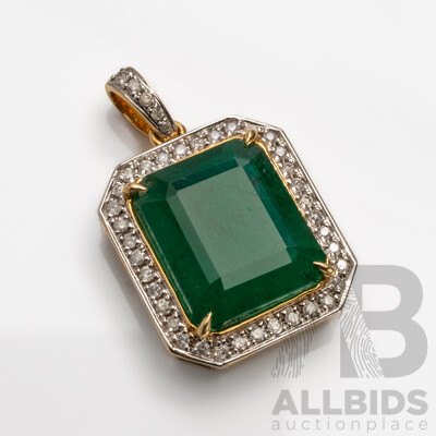14ct Yellow Gold Emerald and Diamond Pendant with Valuation - 2.92gms