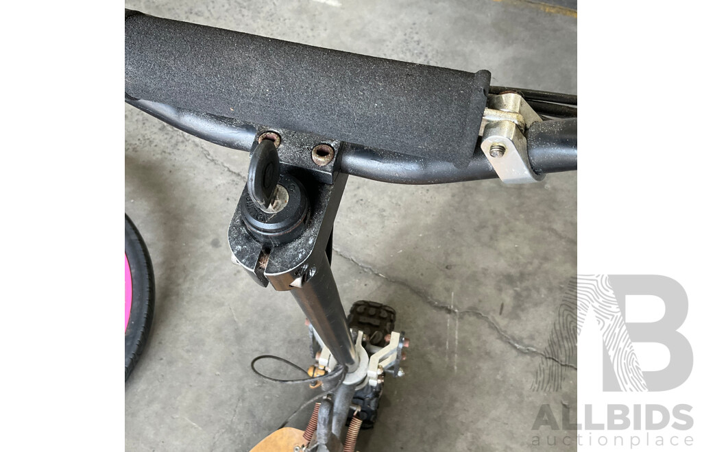 Spare & Repair - NCM 28 '' Frame with Front Wheel &  Cheng Shine Tire Size 26'' & E-scooter