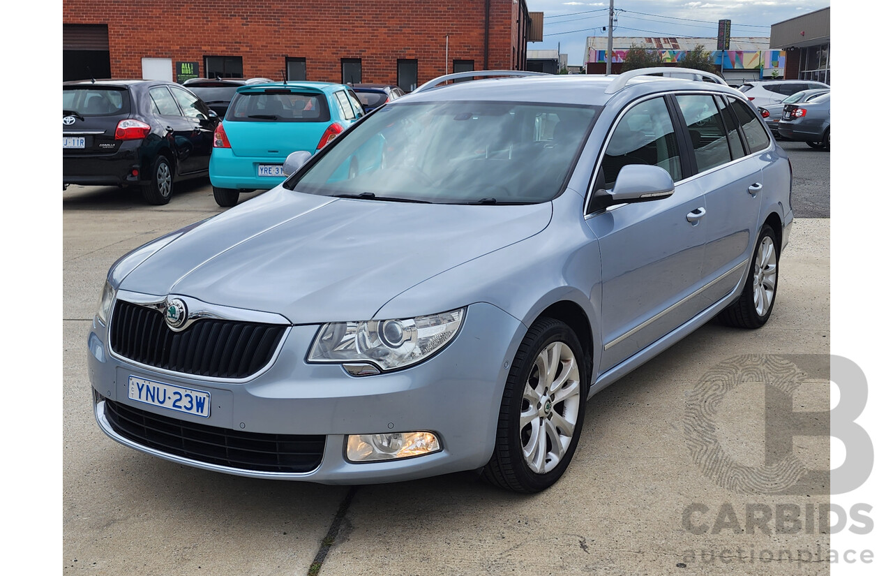 2/2014 Skoda Superb 118 TSI Elegance 3T MY13 4d Wagon Silver 1.8L