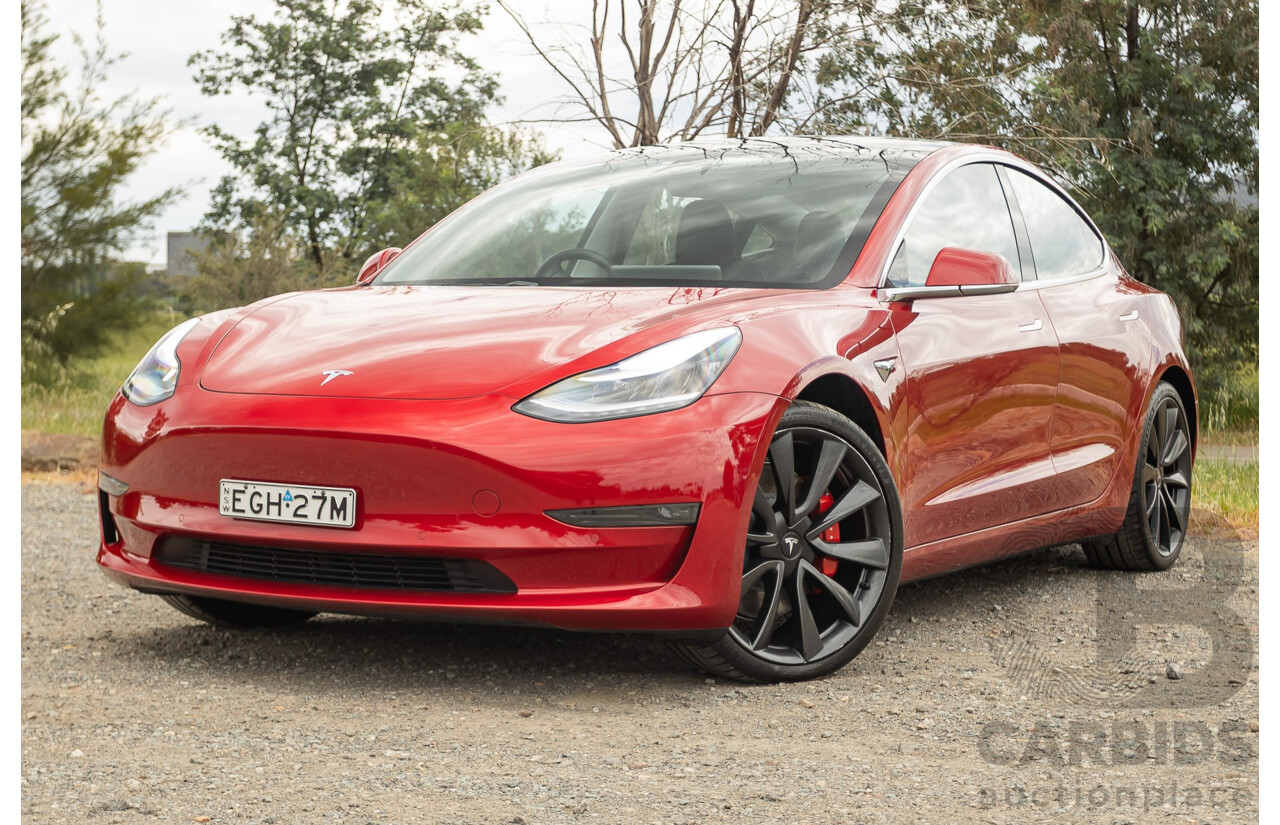 01/2020 Tesla Model 3 Performance (AWD) Dual Motor 4d Sedan Red - Dedicated Electric EV 335kw