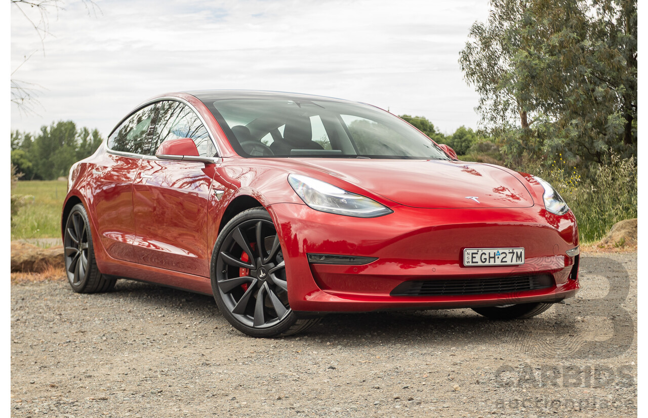 01/2020 Tesla Model 3 Performance (AWD) Dual Motor 4d Sedan Red - Dedicated Electric EV 335kw