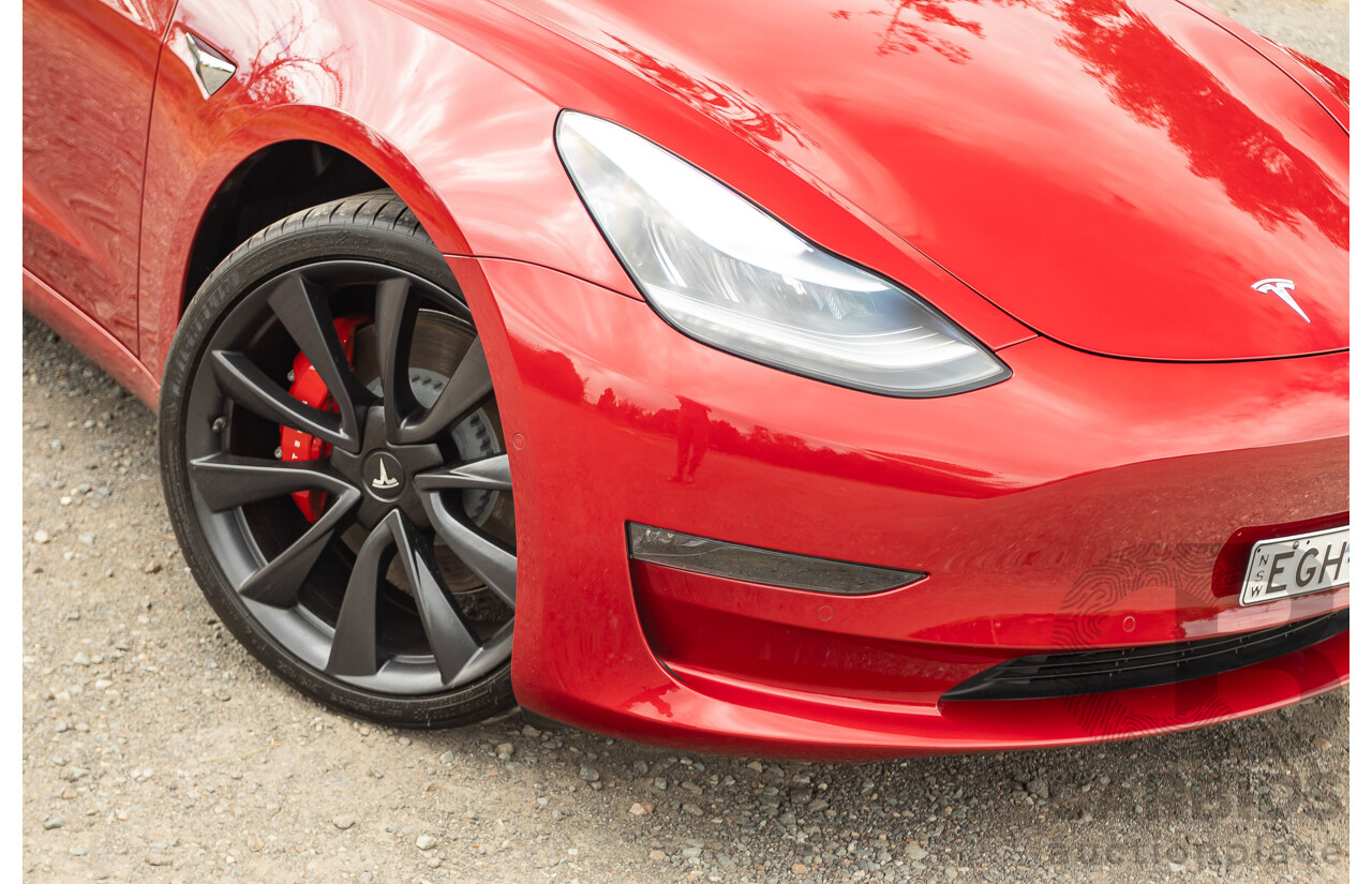 01/2020 Tesla Model 3 Performance (AWD) Dual Motor 4d Sedan Red - Dedicated Electric EV 335kw