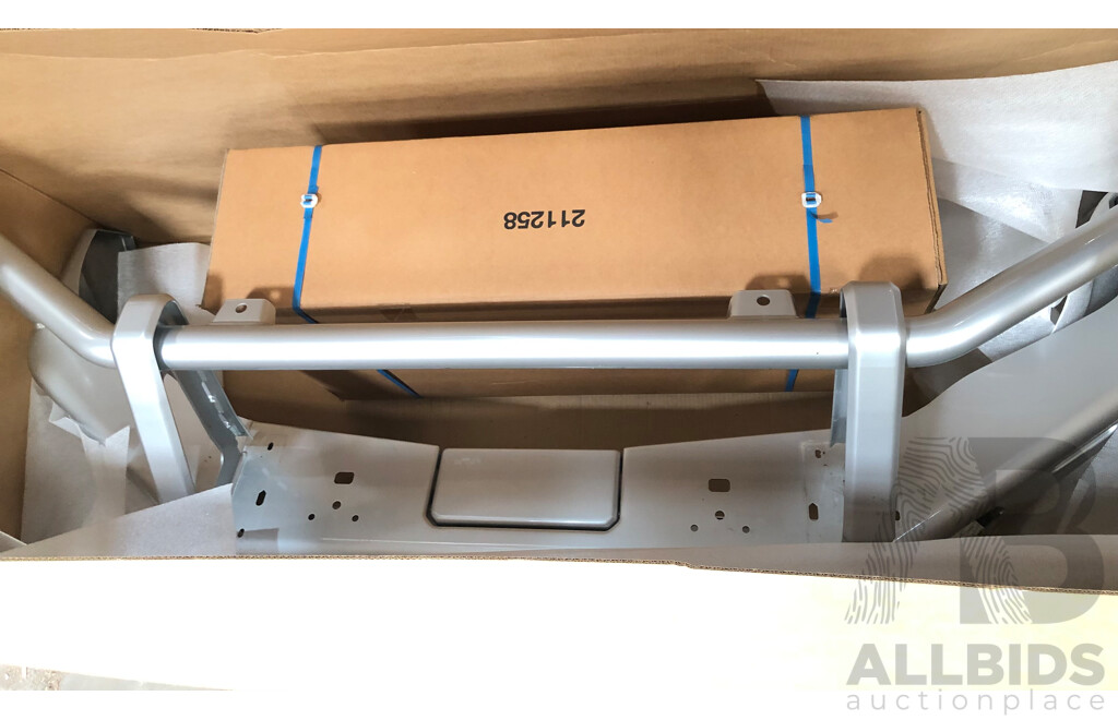 ARB Summit Bullbar with Fog Lights 3215200 to Suit 200 Series Land Cruiser GX/GXL 2015 - 2021 ORP $5,489.95