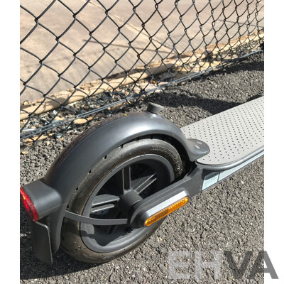 Segway Mi Electric Scooter