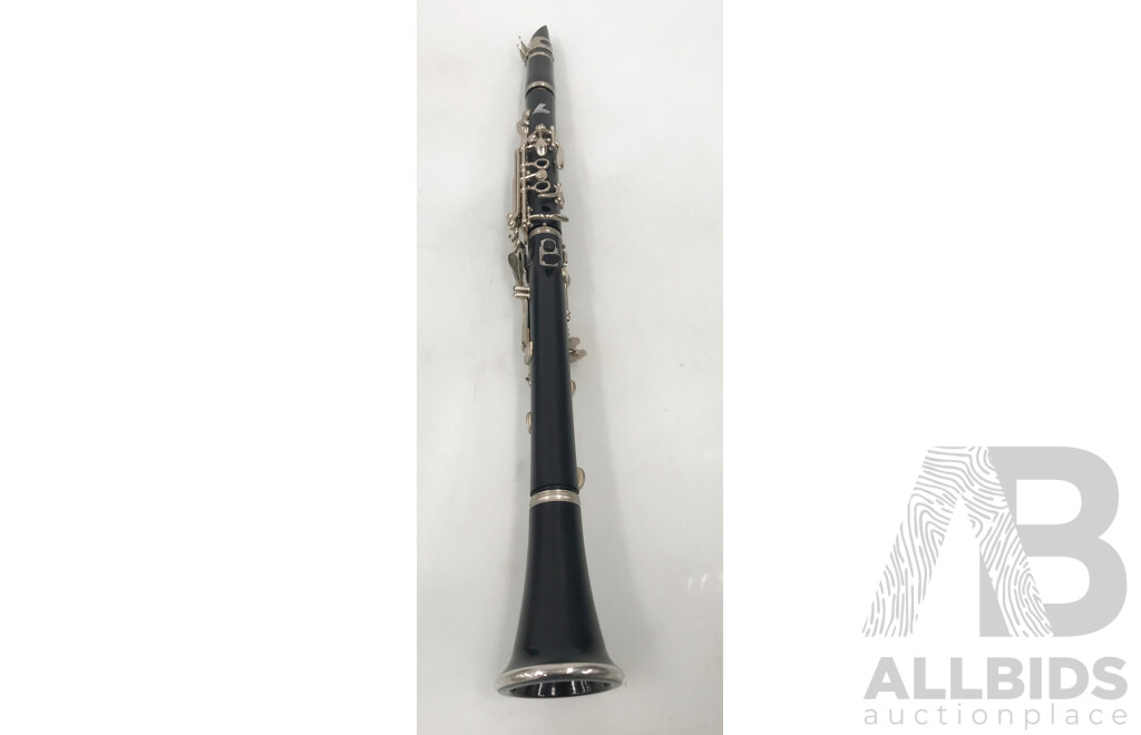 LeBlanc Noblet Intermediate Wooden Clarinet with Case