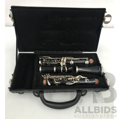 LeBlanc Noblet Intermediate Wooden Clarinet with Case