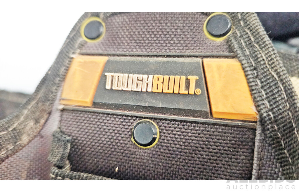 Dewalt Tool Bag & Utility Belt with Tools