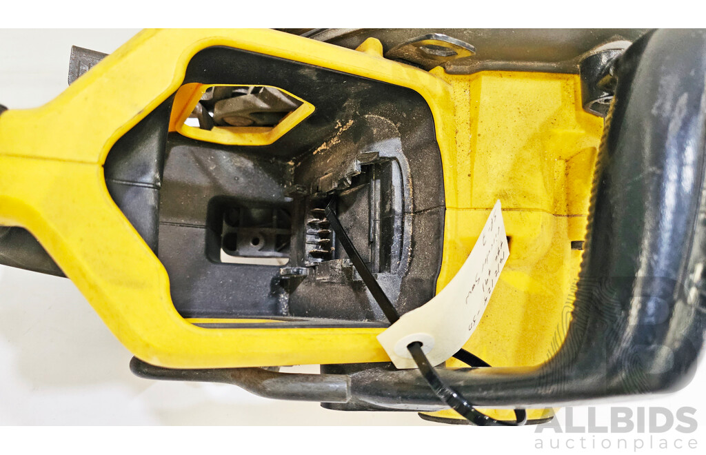 DeWalt (DCS577) Flexvolt Advantage Circular Saw