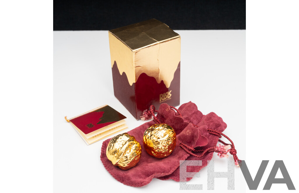 RISIS Natural Walnuts Plated in 999 Gold for Palm Exercises - Lot of 2