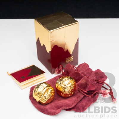 RISIS Natural Walnuts Plated in 999 Gold for Palm Exercises - Lot of 2