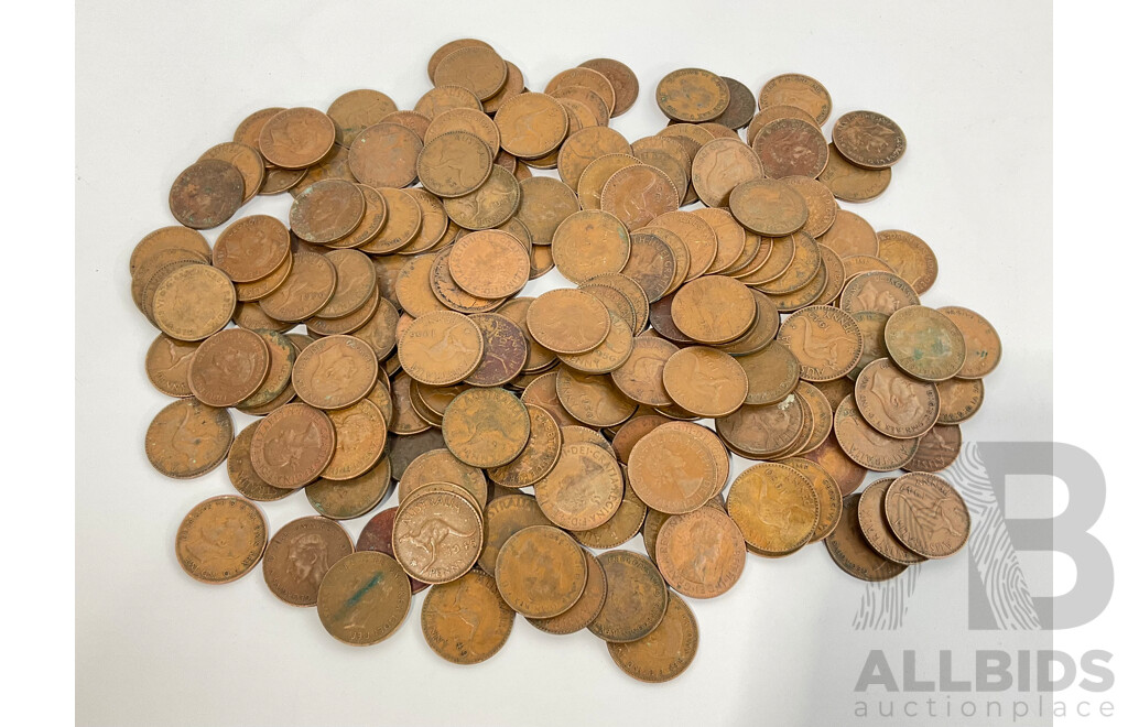 Collection of Australian KGVI/QE2 Pennies, Examples Spanning 1938 to 1957