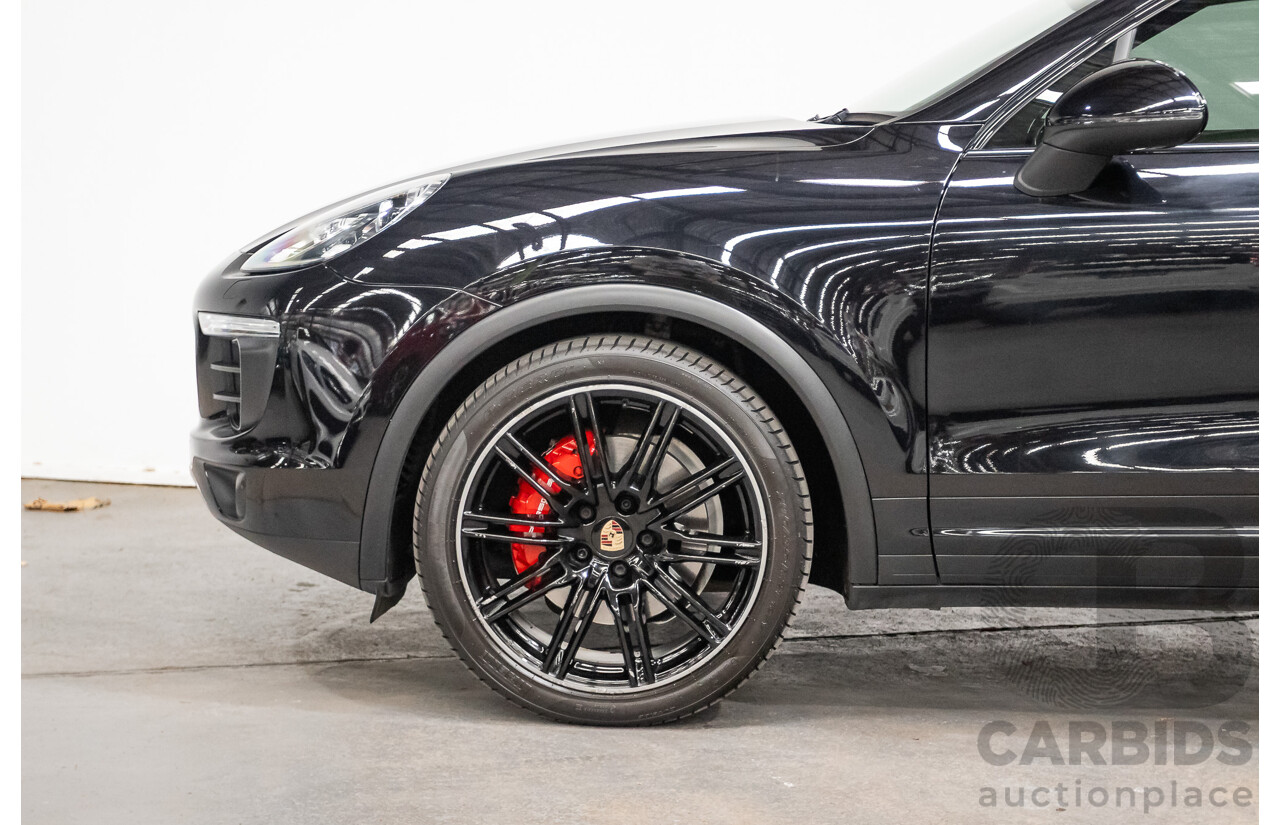 11/2014 Porsche Cayenne S (AWD) Series 2 92A MY15 4d Wagon Deep Black Metallic Turbo V6 3.6L