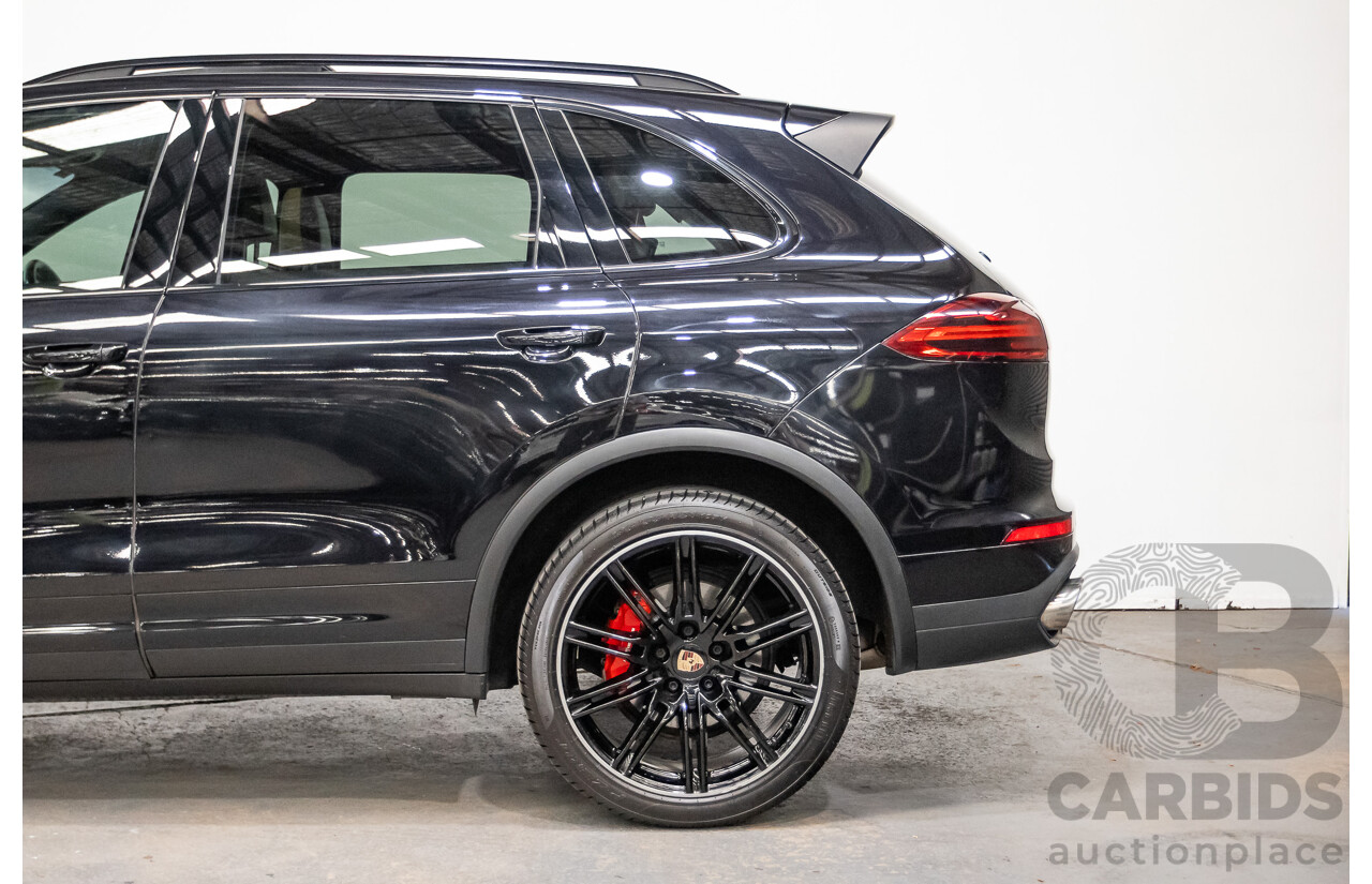 11/2014 Porsche Cayenne S (AWD) Series 2 92A MY15 4d Wagon Deep Black Metallic Turbo V6 3.6L