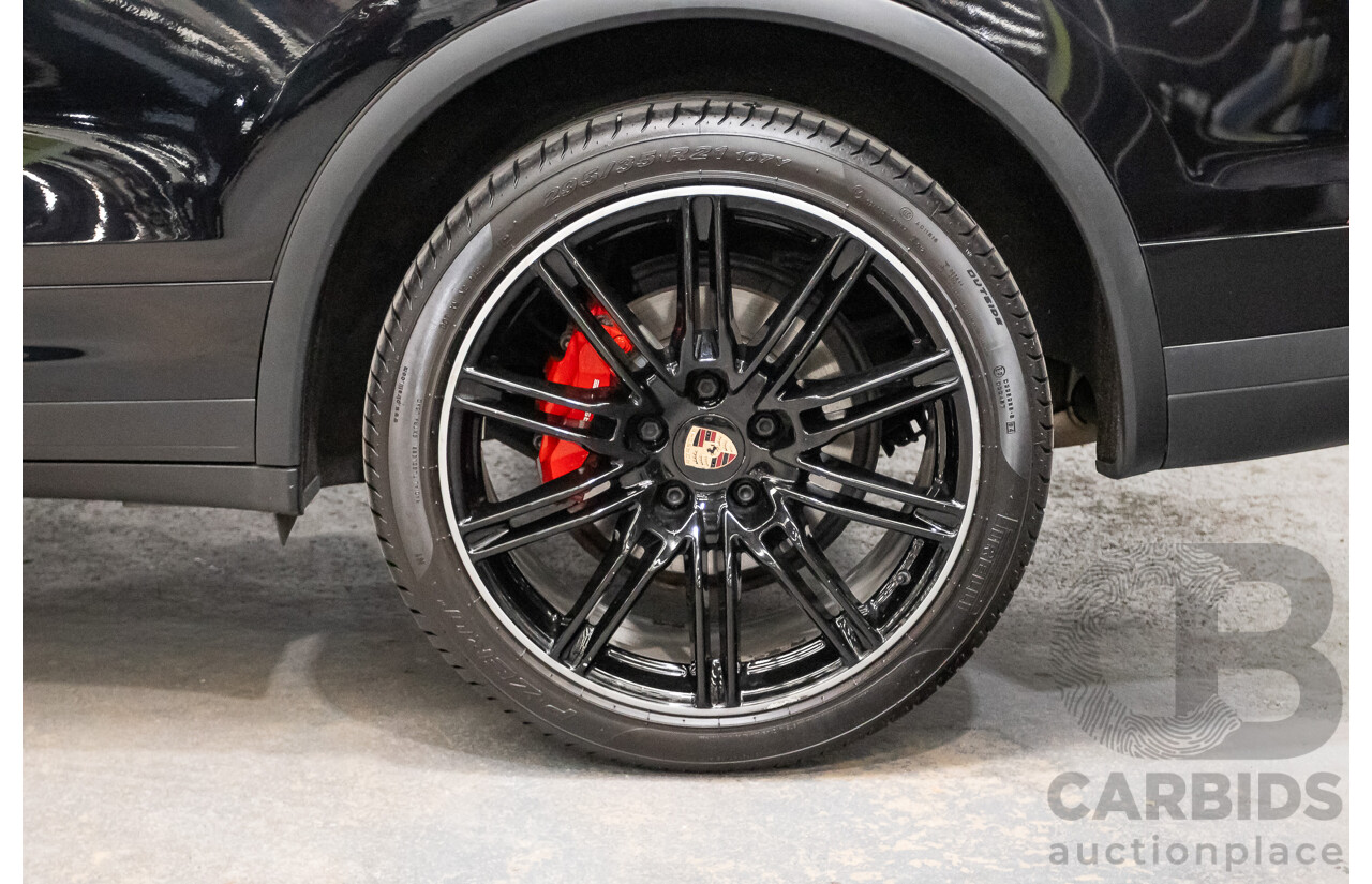 11/2014 Porsche Cayenne S (AWD) Series 2 92A MY15 4d Wagon Deep Black Metallic Turbo V6 3.6L