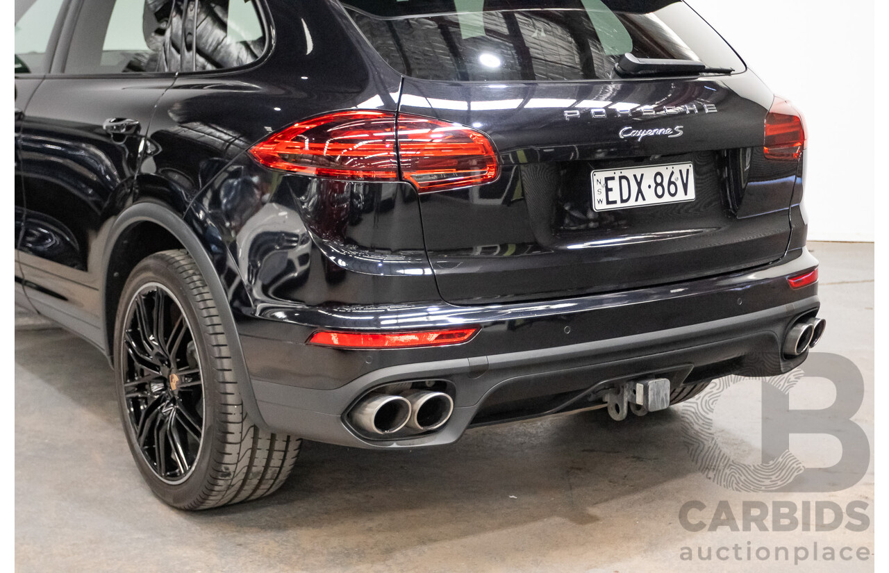 11/2014 Porsche Cayenne S (AWD) Series 2 92A MY15 4d Wagon Deep Black Metallic Turbo V6 3.6L