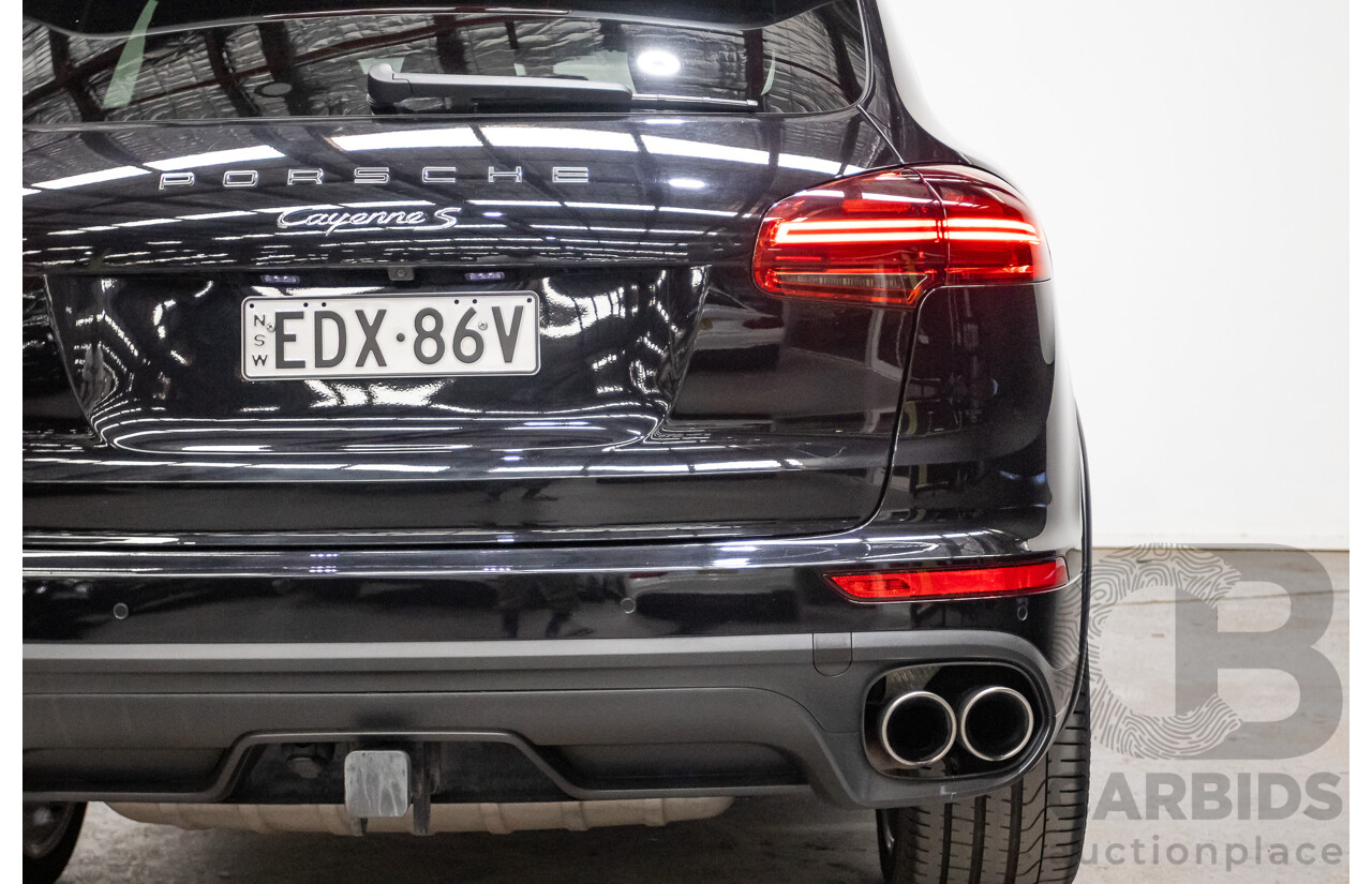 11/2014 Porsche Cayenne S (AWD) Series 2 92A MY15 4d Wagon Deep Black Metallic Turbo V6 3.6L