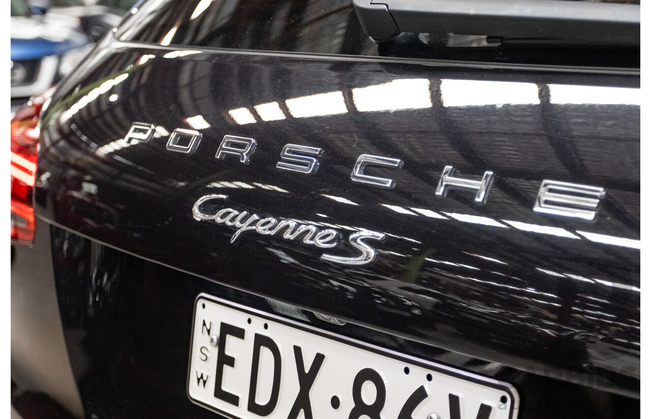 11/2014 Porsche Cayenne S (AWD) Series 2 92A MY15 4d Wagon Deep Black Metallic Turbo V6 3.6L